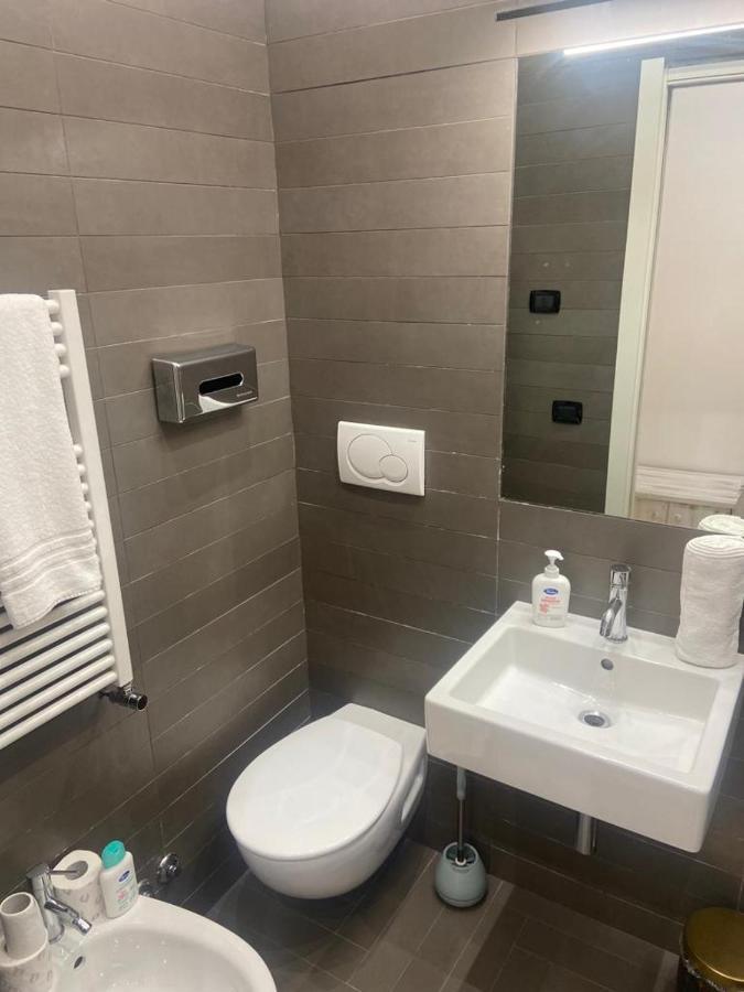 Golfo Di Orosei Rooms Rome Bagian luar foto